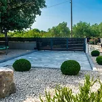 Danijela Zadarvillas Villa *